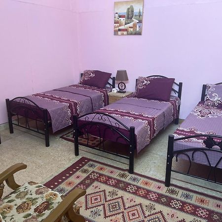 Ibn Khaldoon Appartement Madaba Buitenkant foto