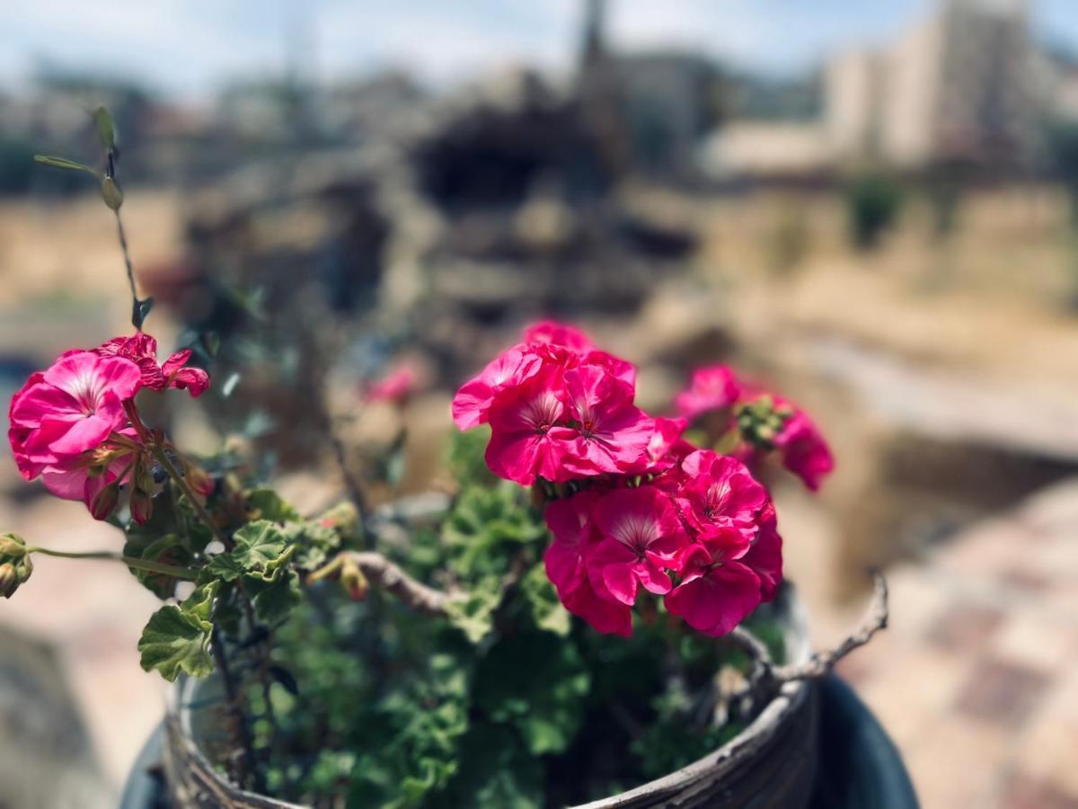 Ibn Khaldoon Appartement Madaba Buitenkant foto